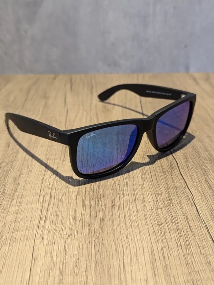 Justin Espejo Azul — foto 2